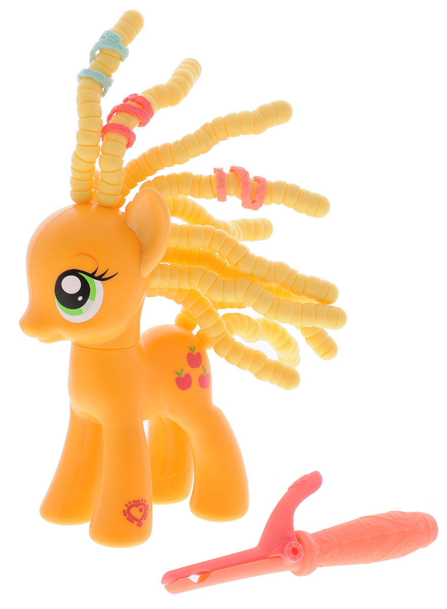 My Little Pony Фигурка Пони Applejack с разными прическамиB3603_B5418 My Little Pony Фигурка Пони Applejack с разными прическамиB3603_B5418Яркая фигурка My Little Pony Пони Applejack из популярного мультсериала Дружба - это чудо со смешной прической украсит полку любой девочки. Игрушка изготовлена из пластика, который безопасен для здоровья ребенка. Помимо фигурки в набор входят различные аксессуары для создания стильного образа Эпплджек. На ножке фигурки лошадки вы найдете специальный код, который сканируется при помощи мобильного устройства и открывает дополнительные функции в игровом приложении My Little Pony. Ваша малышка будет в восторге от такого подарка!