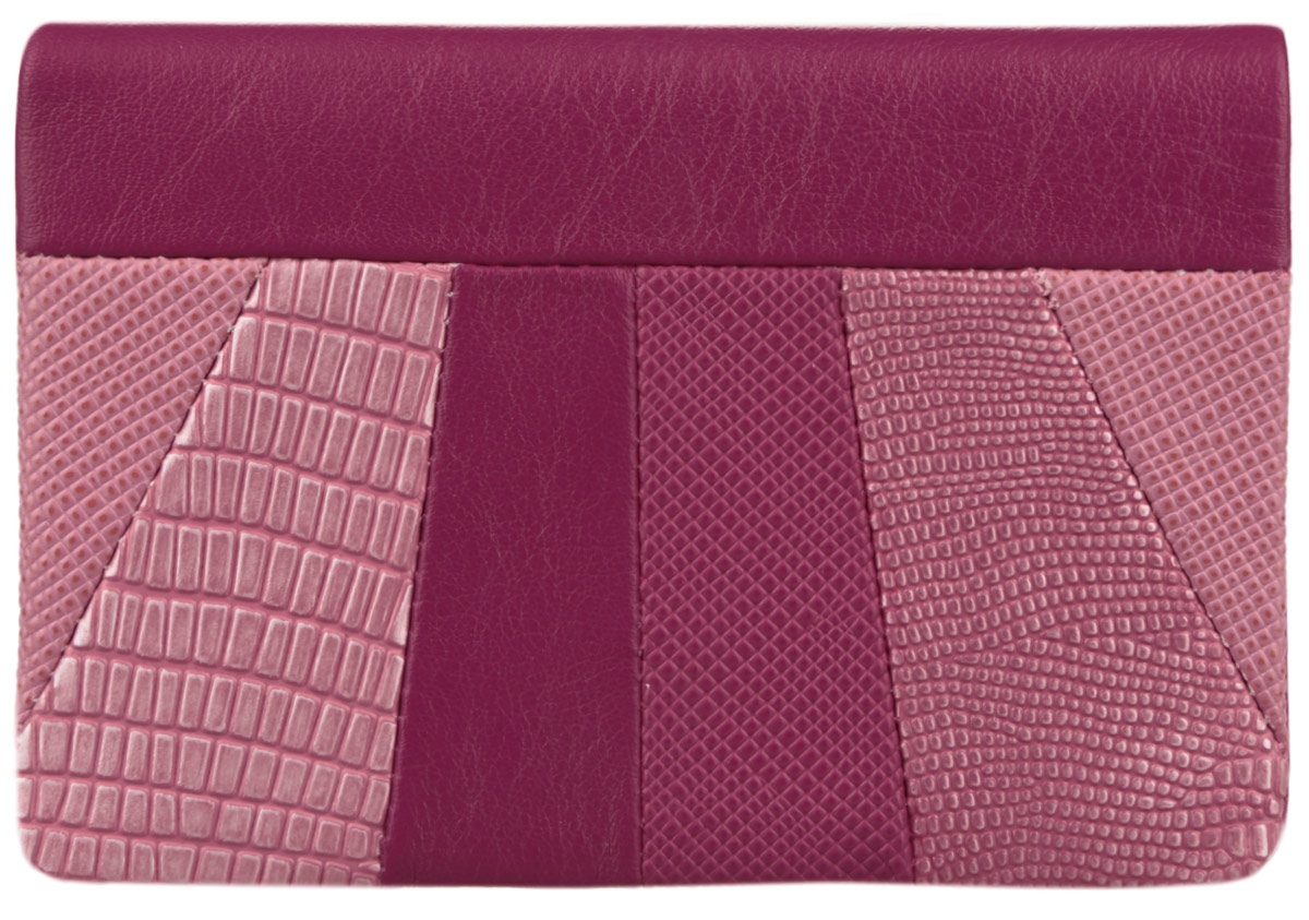 Кошелек женский Leo Ventoni, цвет: светло-розовый, фуксия. L330906L330906 pink Кошелек женский Leo Ventoni, цвет: светло-розовый, фуксия. L330906L330906 pinkСтильный женский кошелек Leo Ventoni выполнен из натуральной кожи, оформлен вставками с оригинальным тиснением и металлической фурнитурой. Изделие содержит два отделения. Отделение для монет закрывается на рамочный замок. Отделение для купюр закрывается на кнопку и содержит один отсек для купюр, восемь кармашков для визиток и два боковых кармашка для разных мелочей. Кошелек упакован в коробку из плотного картона с логотипом фирмы. Такой кошелек станет замечательным подарком человеку, ценящему качественные и практичные вещи.