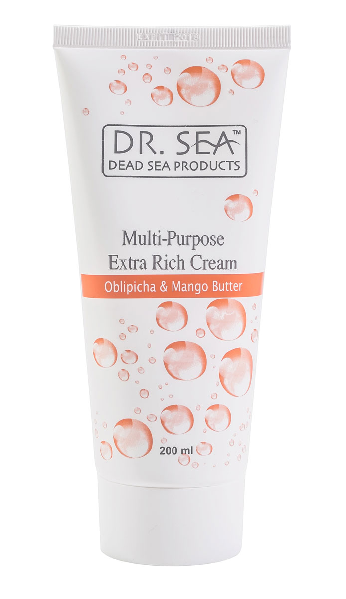 Dr.Sea Универсальный обогащенный крем с маслом облепихи и манго, 200 мл244 Dr.Sea Универсальный обогащенный крем с маслом облепихи и манго, 200 мл244Крем Dr. Sea с облепихой и манго предназначен для разглаживания морщин и для предотвращения образования растяжек. Нейтрализует вредное воздействие солнца, предотвращает сухость кожи и появление пигментных пятен. Крем увлажняет и питает кожу и предотвращает шелушение. Богат витаминами E, A, K, C, B и активными минералами Мертвого моря. Рекомендуется при первых признаках увядания кожи. Подходит для любого типа кожи. Способ применения: наносите ежедневно на очищенную кожу лица и тела, уделяя особое внимание локтям, бедрам и области декольте. Основу косметики Dr. Sea составляют минералы, грязи и органические вытяжки Мертвого моря, а также натуральные растительные экстракты. Косметические средства Dr. Sea разрабатываются и производятся исключительно на территории Израиля в новейших технологических условиях, позволяющих максимально раскрыть и сохранить целебные свойства природных компонентов. Ни в одном из препаратов не содержится парааминобензойная кислота (так...