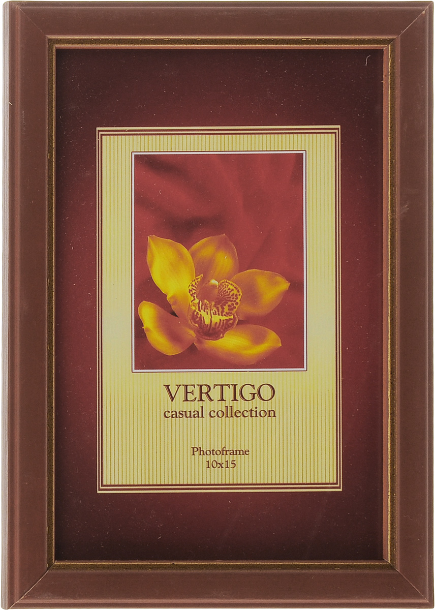 Фоторамка Vertigo Argona, 10 x 15 см. WF-1117WF-1117/gold line Фоторамка Vertigo Argona, 10 x 15 см. WF-1117WF-1117/gold lineФоторамка Vertigo Argona выполнена в классическом стиле из дерева и стекла, защищающего фотографию. Оборотная сторона рамки оснащена специальной ножкой, благодаря которой ее можно поставить на стол или любое другое место в доме или офисе. Также на изделии имеются два специальных отверстия для подвешивания. Такая фоторамка поможет вам оригинально и стильно дополнить интерьер помещения, а также позволит сохранить память о дорогих вам людях и интересных событиях вашей жизни.