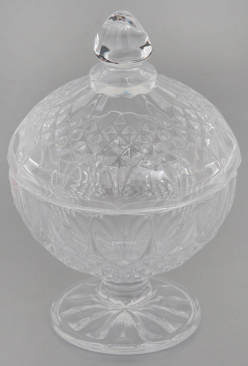 Конфетница Cristal dArques Longchamp, с крышкой, 10,5 х 10,5 х 8,5 смG4986 Конфетница Cristal dArques Longchamp, с крышкой, 10,5 х 10,5 х 8,5 смG4986Элегантная конфетница Cristal dArques Longchamp, изготовленная из специально разработанного стекла Diamax, имеет многогранную рельефную поверхность. Конфетница оснащена ножкой и крышкой с удобной ручкой. Изделие предназначено для подачи сладостей (конфет, сахара, меда, изюма, орехов и многого другого). Она придает легкость, воздушность сервировке стола и создаст особую атмосферу праздника. Конфетница Cristal dArques Longchamp не только украсит ваш кухонный стол и подчеркнет прекрасный вкус хозяина, но и станет отличным подарком для ваших близких и друзей. Диаметр конфетницы (по верхнему краю): 10,5 см. Высота конфетницы (с учетом крышки): 17 см.