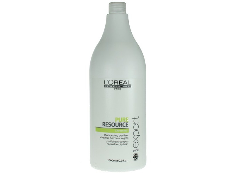 LOreal Professionnel Шампунь для нормальных и склонных к жирности волос Expert Pure Resource с - 1500 млE0180000лор LOreal Professionnel Шампунь для нормальных и склонных к жирности волос Expert Pure Resource с - 1500 млE0180000лорШампунь Пюр Ресорс подходит для нормальных/склонных к жирности волос. Результат заметен уже после первого использования. Препарат разработан на основе технологии PUR BALANCE и в его состав входит вода повышенной очистки. Шампунь насыщен антиоксидантами. Он способствует восстановлению гидролипидного слоя кожи головы и устраняет излишки кожного жира. Содержит активный компонент, который смягчает жесткую воду. Волосы приобретают мягкость и блеск, выглядят очень ухоженными.