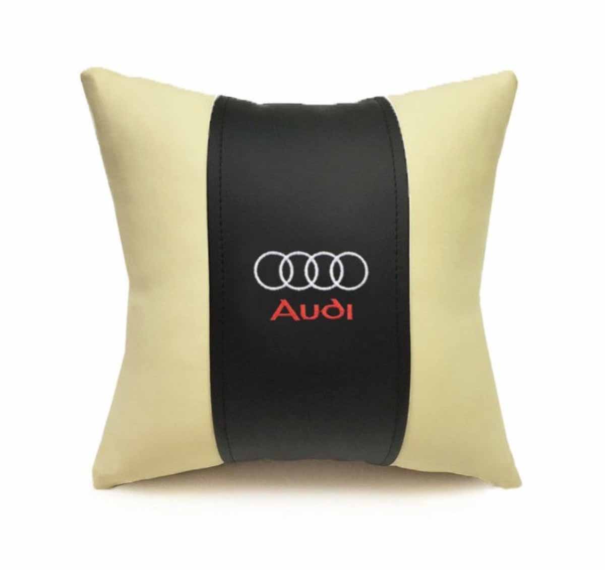 Подушка декоративная Auto premium AUDI, цвет: черно-бежевый. 3704037040 Подушка декоративная Auto premium AUDI, цвет: черно-бежевый. 3704037040Подушка в машину с вышивкой автологотипа - отличное дополнение для салона Вашего авто. Мягкая подушка изготовлена из матовой экокожи будет удобна пассажиру. К тому же не перестанет радовать Вас своим видом. Оптимальный размер подушки (30х30) не загромождает салон автомобиля.