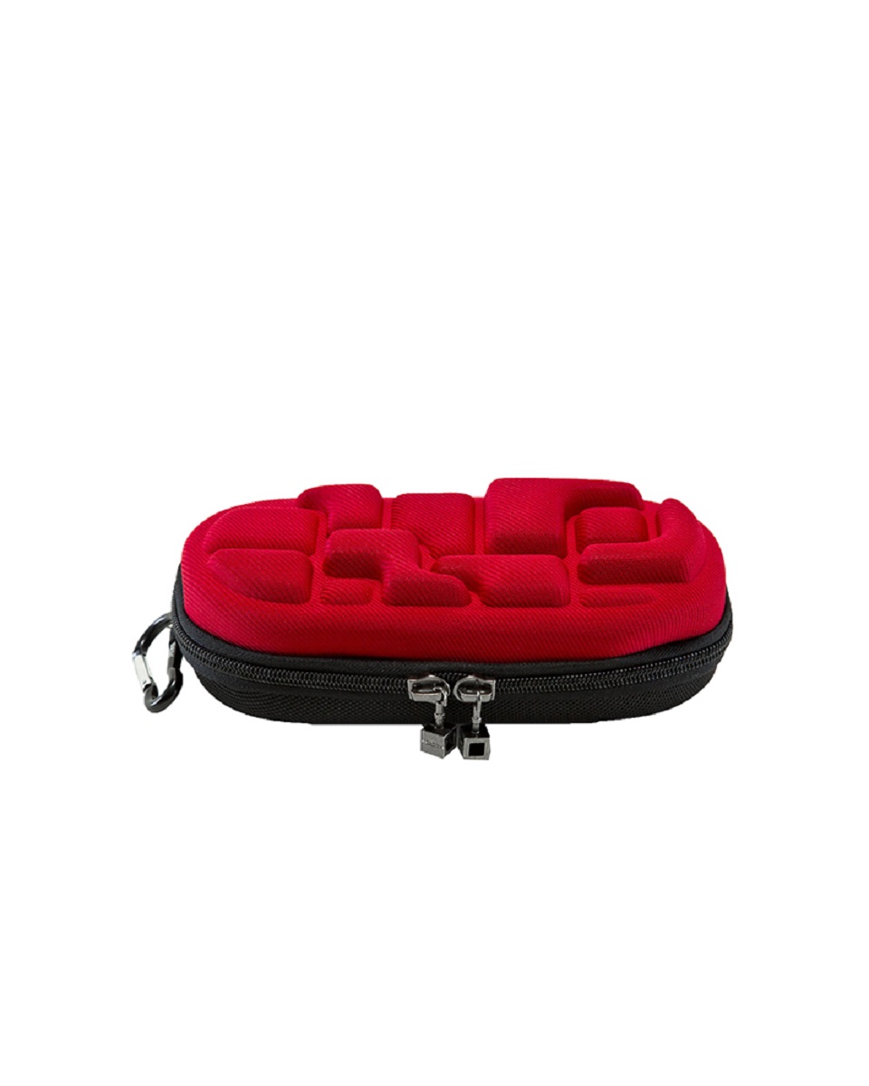 Пенал MadPax LedLox Pencil Case, цвет: красный, 1 лKZ24484230 Пенал MadPax LedLox Pencil Case, цвет: красный, 1 лKZ24484230Пенал школьный прямоугольный, на молнии, с одним отделением, без наполнения. Стильное оформление в виде кубических форм, прекрасно подходит к рюкзакам коллекции Blok. Необходимый и модный аксессуар для школьников, стремящихся быть оригинальными и неповторимыми.