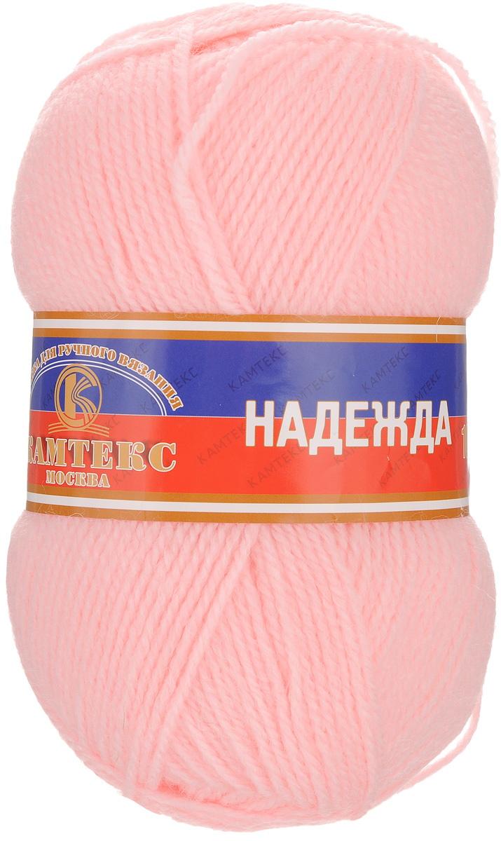 Пряжа для вязания Камтекс Надежда, цвет: светло-розовый (055), 220 м, 100 г, 10 шт485309_055 Пряжа для вязания Камтекс Надежда, цвет: светло-розовый (055), 220 м, 100 г, 10 шт485309_055Камтекс Надежда - это доступный вариант классической пряжи. Нить легка и одинаково удобна для работы как спицами, так и крючком. Изделия из данной пряжи довольно прочные, не подвержены деформации за счет достаточного количества акрила в составе, а благодаря шерсти вещи теплые, комфортные, дышащие. Добротная, качественная, средней толщины нить подойдет для вязания чулочно-носочных изделий, головных уборов, демисезонных и зимних аксессуаров. Рекомендуемый размер спиц и крючка: 3-5 мм. Состав: 30% шерсть, 70% акрил.