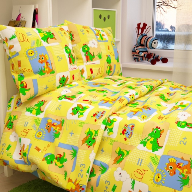 Letto Комплект белья для новорожденных Ясли цвет желтыйBG-20 Letto Комплект белья для новорожденных Ясли цвет желтыйBG-20Яркий комплект постельного белья в кроватку в хлопковом исполнении и с хорошими устойчивыми красителями - по очень доступной цене! Эта модель произведена из традиционной российский бязи, плотного плетения. Такое белье прослужит долго и выдержит много стирок. Рекомендуется перед первым использованием постирать, но не пересушивать. Применение кондиционера при стирке сделает такое постельное белье мягче и комфортней. Размер: пододеяльник 145х110 см., простынь 150х100 см., наволочка 40х60 см. Рисунок на наволочке может отличаться от представленного на фото.