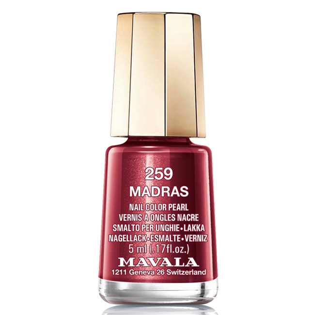 Mavala Лак для ногтей Мадрас/Madras, Тон 259, 5 мл08-1068 Mavala Лак для ногтей Мадрас/Madras, Тон 259, 5 мл08-1068Лаки для ногтей Mavala представлены классическими и ультрамодными оттенками. Они пропускают воздух даже через 3-4 слоя, давая возможность ногтям дышать. Специально разработанный состав лаков позволяет им оставаться свежими и насыщенными долгое время. Лаки не содержат толуол, формальдегид, камфору, дибутил фталат, канифоль и добавленный никель.