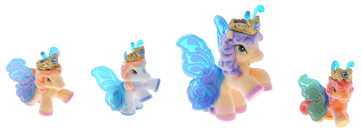 Filly Dracco Набор мини-фигурок Волшебная семья MaxMax/astM770028-3240 (UT20580) Filly Dracco Набор мини-фигурок Волшебная семья MaxMax/astM770028-3240 (UT20580)Набор мини-фигурок Filly Dracco Волшебная семья Max обязательно привлечет внимание вашей малышки, ведь все девочки обожают волшебных лошадок Filly! У волшебных лошадок тоже есть своя семья! Мама-бабочка воспитывает трех детишек в прекрасном саду посреди волшебного леса Папиллия. В наборе с лошадками четыре карточки и буклет коллекционера. У лошадок - красочные крылья, украшенные фамильным гербом их семьи. Каждая лошадка имеет приятное на ощупь покрытие, крылышки и доброжелательную улыбку. Все детали фигурок расписаны с любовью и реалистичностью. Помимо крылышек бабочки от обычных лошадок Филли отличаются также усиками и короной. При помощи ярких усиков персонажи волшебного леса общаются между собой. Короны же украшены кристаллами Swarowski. Вы можете собрать всю коллекцию и разыграть сцены из жизни красавиц бабочек! Ваша дочурка с удовольствием будет играть с набором и устраивать настоящие волшебные приключения в мире Filly Butterfly!