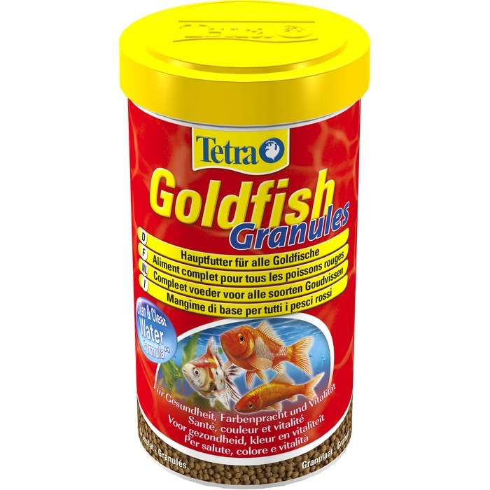 Корм для золотых рыбок Tetra Goldfish. Granules, в гранулах, 100 мл (32 г)167612 Корм для золотых рыбок Tetra Goldfish. Granules, в гранулах, 100 мл (32 г)167612Корм Tetra Goldfish. Granules - основной корм для любых холодноводных и всех видов золотых рыбок. Корм улучшает здоровье, жизненную силу и делает окрас ярче. Легко усвояемый, плавающий гранулят, богатый растительными компонентами, обеспечивает полноценное питание и полностью съедается рыбками. Запатентованная БиоАктив-формула поддерживает здоровую иммунную систему. Специальная формула Clean & Clear Water снижает загрязнение, обеспечивая чистоту и прозрачность воды. Рекомендуется кормить в достаточном количестве, которое может быть съедено рыбами за 5-7 минут. Товар сертифицирован.