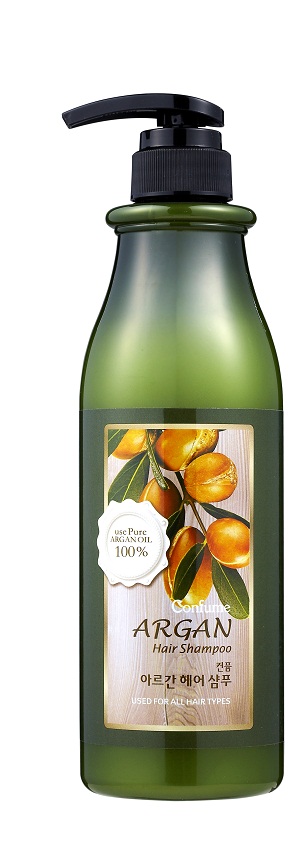 Confume Argan Шампунь для волос на основе арганового масла, 750 мл8803348011583 Confume Argan Шампунь для волос на основе арганового масла, 750 мл8803348011583Ценное масло арганы на 80% состоит из ненасыщенных жирных кислот, которые являются незаменимыми элементами питания для волос. Шампунь с аргановым маслом бережно очищает волосы и кожу головы, питает и укрепляет корни. Активизирует рост волос, предотвращает рассечение концов, придает объем и шелковистость. Содержит высокую концентрацию натуральных антиоксидантов – полифенолов и токоферолов, обеспечивающих защиту от повреждающего действия свободных радикалов. Благодаря такому составу аргановое масло обладает комплексным восстанавливающим и ухаживающим свойством, интенсивно увлажняет и питает волосы, делая их сильными и блестящими.