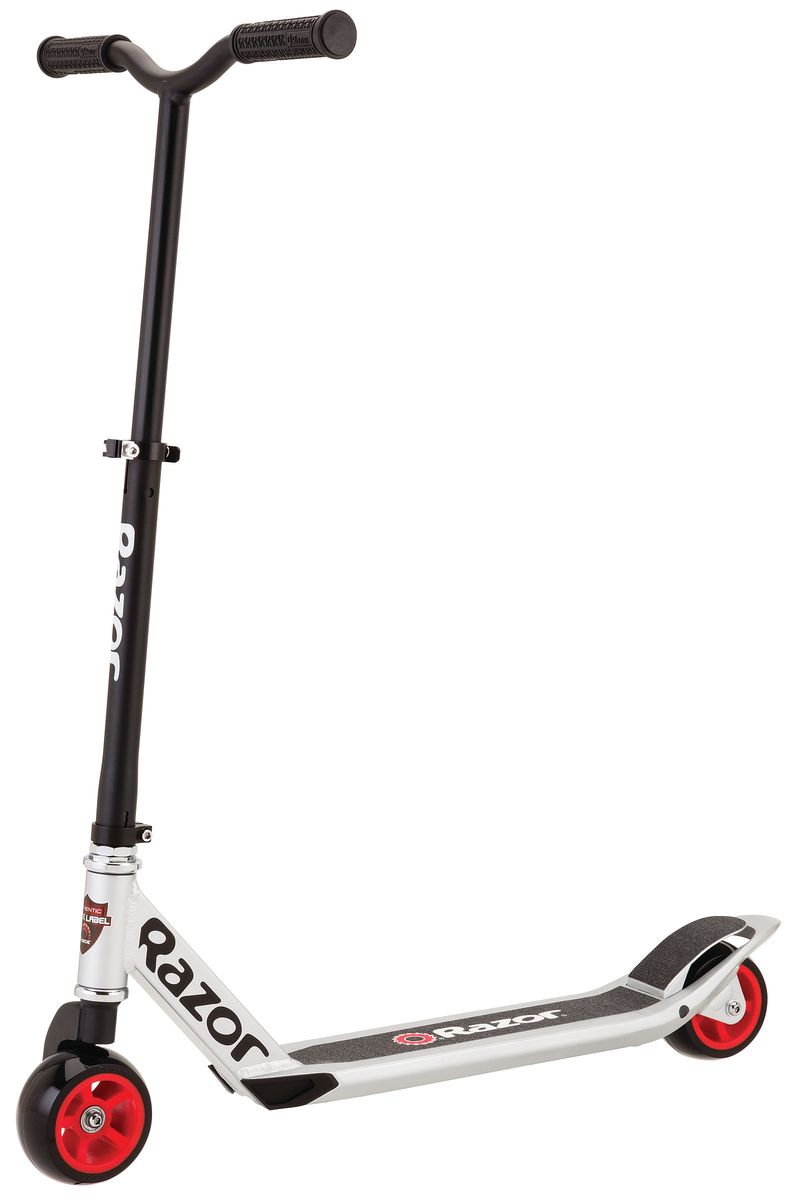Самокат Razor R Tec, цвет: серый070405 Самокат Razor R Tec, цвет: серый070405Будущее наступает уже сегодня! И начинается оно с простого, но очень красивого и необычного самоката. Этот самокат имеет гладкую и сложную форму, он весь наполнен современными инновациями, имеет премиум дизайн и все самые современные технологии: более широкие колёса для плавной и быстрой езды, аэродинамический дизайн, мощную крепкую деку (платформу для ног), усиленную тормозную систему. Самокат из ограниченной серии Black Label, просто создан для смелых людей, любящих всё самое современное, захватывающую езду и футуристический дизайн. Будущее наступило. Welcome!