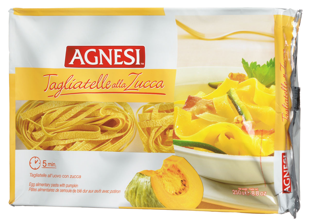 Agnesi Тальятелли с тыквой и томатами макароны, 250 г8001200041789 Agnesi Тальятелли с тыквой и томатами макароны, 250 г8001200041789Agnesi - это одна из старейших марок макарон в Италии. С 1824 года в итальянском городе Империя, расположенном на берегу Средиземного моря, семья Agnesi начала производить эти, благодаря своему качеству, широко известные макаронные изделия. Макароны Agnesi с тыквой и томатами демонстрируют неповторимый вкус макаронных изделий, созданных согласно всем канонам итальянской кухни. Если вы подлинный гурман, то вы по достоинству оцените их. Эти макароны не слипаются при готовке и не раскисают. Из них получится прекраснейший гарнир, также они могут стать основой для множества блюд итальянской кухни. Используя Agnesi вы сможете приготовить обед не хуже, чем шеф-повар итальянского ресторана.