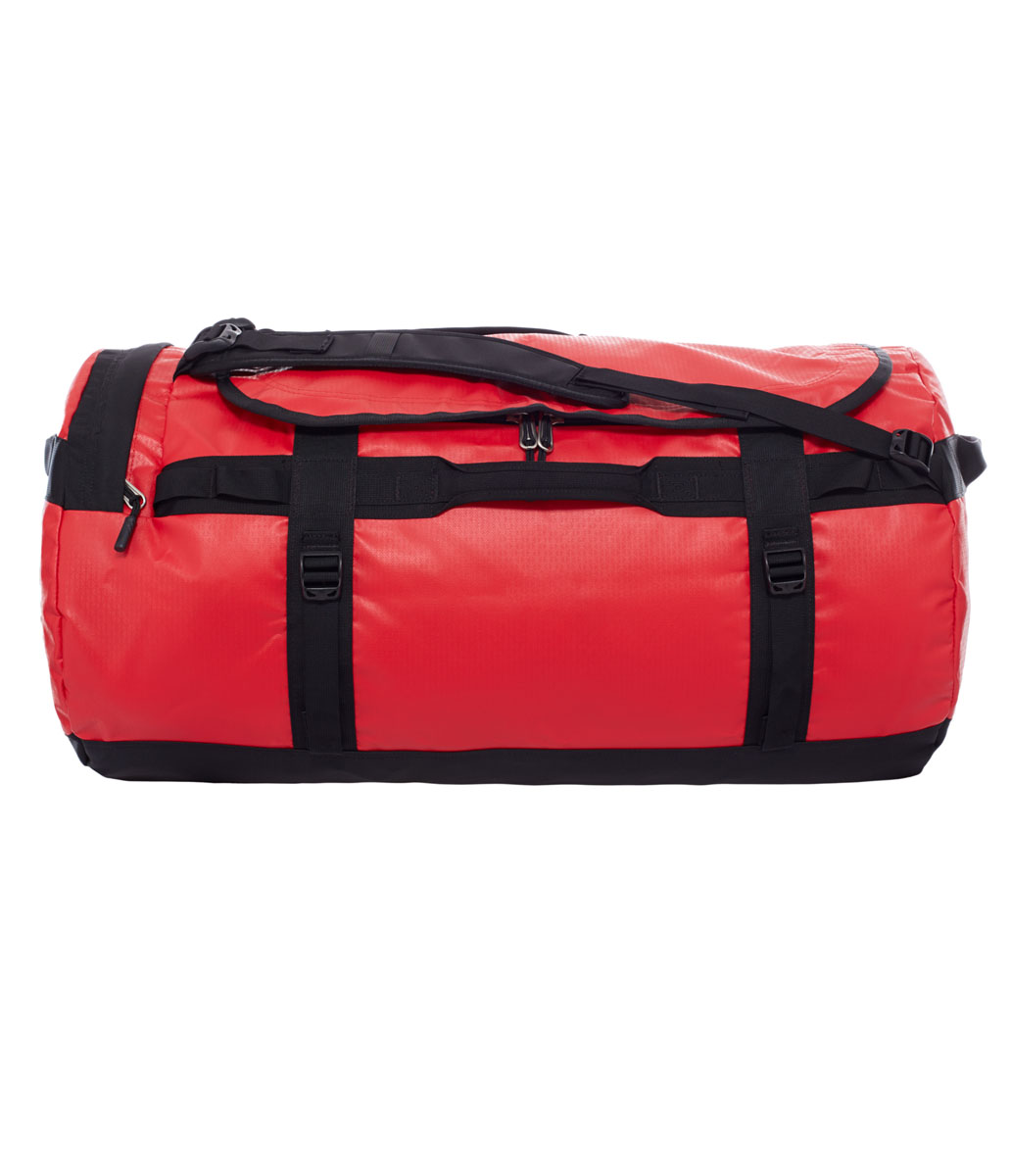 Сумка дорожная The North Face Base Camp Duffel - L, цвет: красный. T0CWW1KZ3T0CWW1KZ3 Сумка дорожная The North Face Base Camp Duffel - L, цвет: красный. T0CWW1KZ3T0CWW1KZ3Знаменитый баул, который ценят по всему миру за его надежность. Новые детали включают боковой карман на молнии для телефона или необходимых в пути документов, улучшенные эргономичные плечевые лямки, новые мягкие боковые ручки, которые позволяют с удобством переносить или тащить тяжелые грузы. В то же время, проверенная временем конструкция из нейлона баллистик все так же надежна, как и прежде.