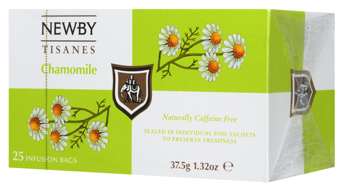Newby Chamomile травяной чай в пакетиках, 25 шт300150 Newby Chamomile травяной чай в пакетиках, 25 шт300150Ромашка, пожалуй, самый известный из всех травяных напитков с древнейшей историей. Эликсир молодости для древних египтян и панацея от всех болезней в 17 веке в Англии, сегодня ромашка ценится во всем мире как успокаивающее средство, улучшающее пищеварение. Травяной чай Newby Chamomile состоит из отборных измельченных цветков ромашки и имеет нежный настой с ароматом луга и сладковатым послевкусием.
