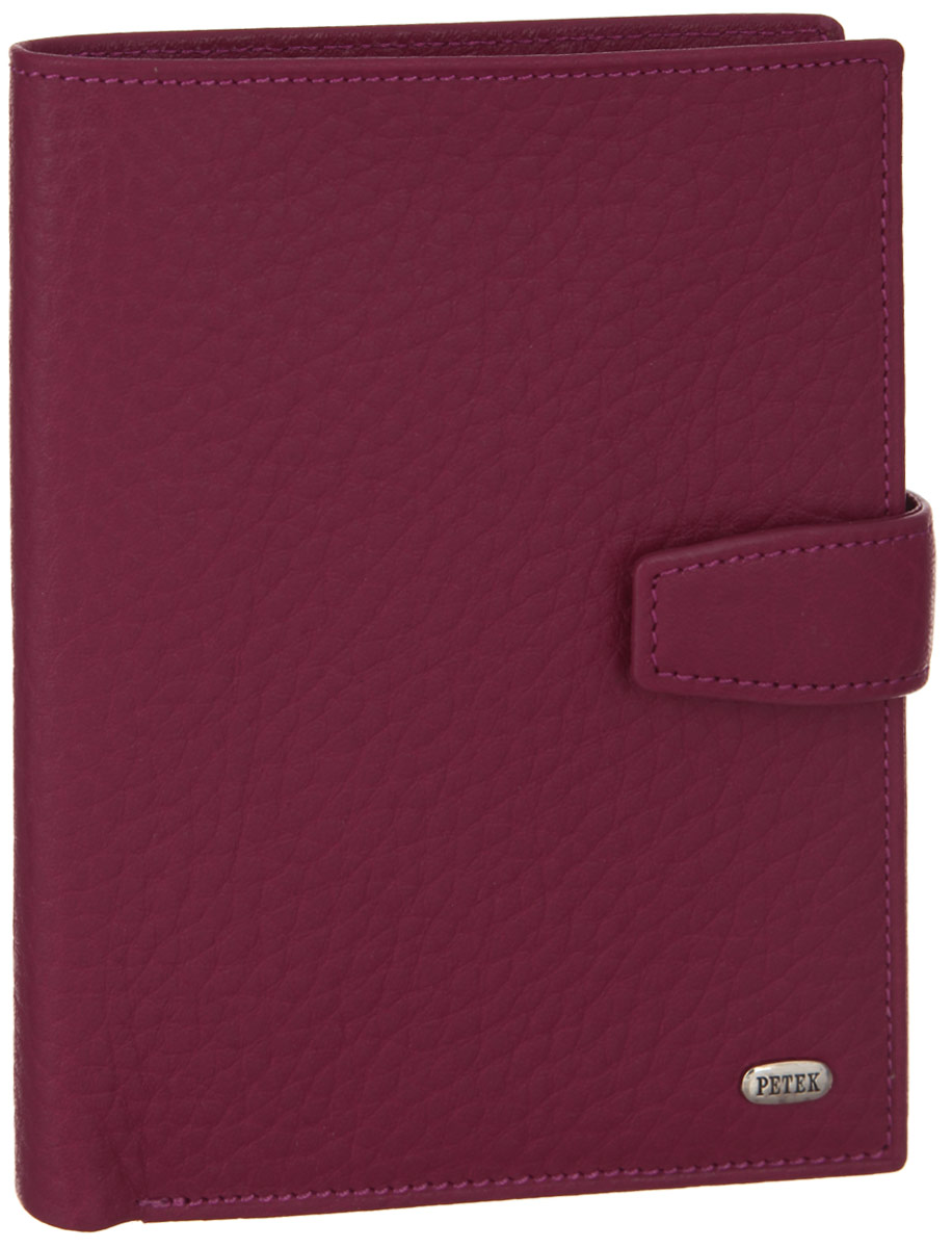 Обложка для документов Petek 1855, цвет: фуксия. 596.46B.44596.46B.44 Fuchsia Обложка для документов Petek 1855, цвет: фуксия. 596.46B.44596.46B.44 FuchsiaСтильная обложка для документов Petek 1855 изготовлена из натуральной кожи с зернистой фактурой, оформлена металлической пластиной с символикой бренда. Изделие закрывается хлястиком на кнопку. Внутри содержит два отделения для купюр, отделение для паспорта и отделение для автодокуменов. В отделении для автодокументов расположен вкладыш, включающий в себя шесть файлов. Изделие поставляется в фирменной упаковке. Практичная и удобная модель для тех, кто предпочитает все необходимое хранить в одном месте.