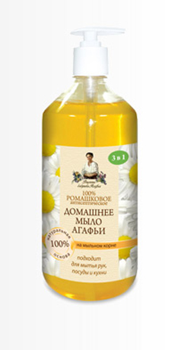 Рецепты бабушки Агафьимыло домашнее Агафьи 100% Ромашковое 1 л071-6-8209 Рецепты бабушки Агафьимыло домашнее Агафьи 100% Ромашковое 1 л071-6-8209Мыло создано с учетом трех особенностей:1.Эффективность - эффективно для любых поверхностей; 2.Чистота - удаляет загрязнения разной природы в теплой и холодной воде;3. Безопасность - 100 % смывается, можно использовать даже для мытья фруктов. Мыльный корень - натуральная, хорошо пенящаяся основа, эффективно очищающая, но при этом абсолютно безопасная и гораздо мягче щелочной, используемой в обычном мыле. Природные антисептические свойства ромашки позволяют эффективно использовать мыло не только для ежедневного ухода за кожей рук, но и на кухне- для мытья посуды и рабочих поверхностей.