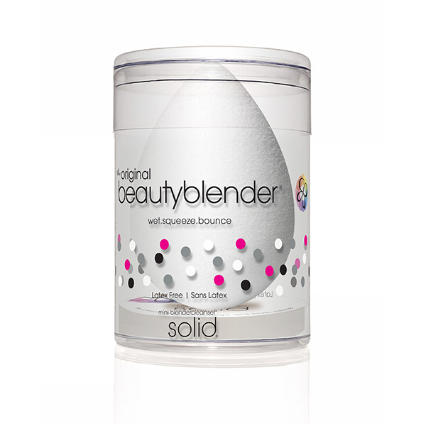 Beautyblender Спонж pure и мини мыло для очистки Solid Blendercleanser1038 Beautyblender Спонж pure и мини мыло для очистки Solid Blendercleanser1038beautyblender pure созданный специально для нанесения косметических продуктов и средств макияжа, этот бесцветный beautyblender великолепно подходит для чувствительной кожи и применяется для нанесения сывороток и увлажняющих средств, создавая профессиональный макияж. Дает более тонкое покрытие. Мыло blendercleanser идеально подходит для очищения спонжа. Удобно для путешествий, для точечного очищения, для очищения кистей. А легкая отдушка лаванды создаст атмосферу гармонии.