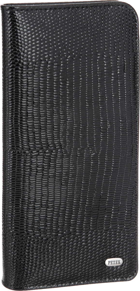 Футляр для очков Petek 1855, цвет: черный. 2636.173.012636.173.01 Black Футляр для очков Petek 1855, цвет: черный. 2636.173.012636.173.01 BlackСтильный футляр для очков Petek 1855 изготовлен из натуральной кожи с лаковым покрытием и фактурным тиснением под кожу рептилии. Лицевая сторона изделия оформлена небольшой металлической пластиной с гравировкой в виде названия бренда. Изделие закрывается на кнопку, внутренняя поверхность футляра выполнена из мягкой бархатистой ткани, что позволит защитить очки от механических повреждений. Футляр упакован в коробку из плотного картона с логотипом фирмы. Практичный аксессуар прекрасно дополнит ваш образ.