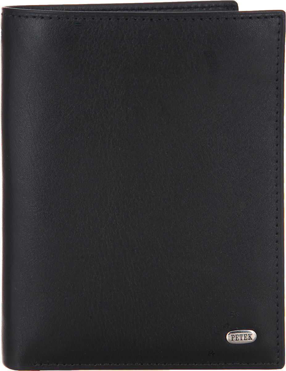 Портмоне мужское Petek 1855, цвет: черный. 211.000.01211.000.01 Black Портмоне мужское Petek 1855, цвет: черный. 211.000.01211.000.01 BlackСтильное мужское портмоне Petek 1855 выполнено из натуральной кожи с гладкой фактурой, оформлено металлической фурнитурой с символикой бренда. Изделие раскладывается пополам. Внутри портмоне расположены: два отделения для купюр, два потайных кармашка, четыре прорезных кармана для пластиковых карт, карман для мелких бумаг и отделение для монет, закрывающееся клапаном на кнопку. Портмоне оснащено съемным блоком для документов, который включает в себя два сетчатых кармана, открытый карман и три прорезных кармашка для пластиковых карт. Съемный блок можно использовать как самостоятельный аксессуар. Изделие упаковано в коробку из плотного картона с логотипом фирмы. Такое практичное портмоне станет отличным подарком для человека, ценящего качественные и необычные вещи.