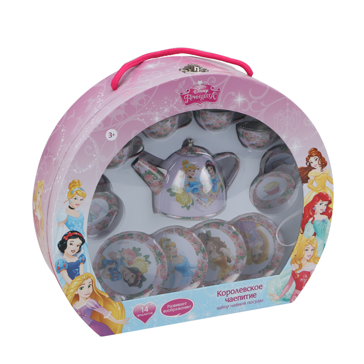 Disney Игровой набор детской посуды Принцесса Королевское чаепитиеDSN0201-005 Disney Игровой набор детской посуды Принцесса Королевское чаепитиеDSN0201-005Главной особенностью набора является фирменное и красочное оформление, выполненное совместно с компанией Disney. Каждый элемент тщательно проработан и детализирован – от упаковки до самого маленького блюдца. Материал посуды – прочный, легкий металл, который не разобьется во время игры. В набор чайной посуды Королевское чаепитие входит 14 предметов: - 8 блюдец разного размера - 4 чашки - 1 чайник с крышкой