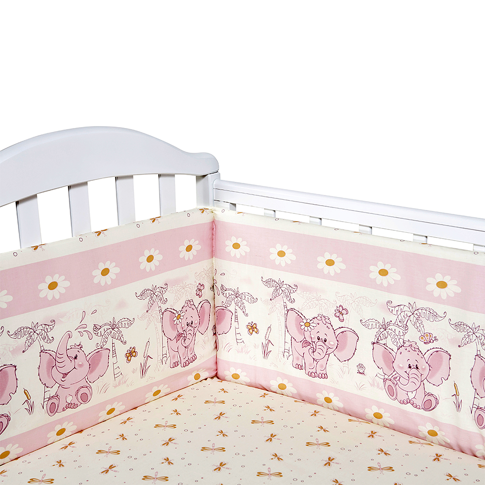 Baby Nice Бортик для кровати Слоненок цвет розовыйS6152602 Baby Nice Бортик для кровати Слоненок цвет розовыйS6152602Борт в кроватку (его ещё называют бампер) является отличной защитой малыша от сквозняков и ударов при поворотах в кроватке. Ткань верха: 100% хлопок, наполнитель: экологически чистый нетканый материал для мягкой мебели — периотек. Дизайны бортов сочетаются с дизайнами постельного белья, так что, можно самостоятельно сделать полный комплект, идеальный для сна. Борта в кроватку — мягкие удобные долговечные: надежная и эстетичная защита вашего ребенка! 4-е стороны: 120х35-2шт,60х35-2 шт.