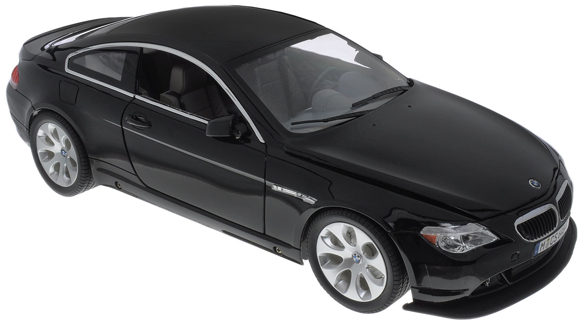 Rastar Радиоуправляемая модель BMW 645Ci цвет черный14800 Rastar Радиоуправляемая модель BMW 645Ci цвет черный14800Все дети хотят иметь в наборе своих игрушек ослепительные, невероятные и крутые автомобили на радиоуправлении. Тем более если это автомобиль известной марки с проработкой всех деталей, удивляющий приятным качеством и видом. Одной из таких моделей является автомобиль на радиоуправлении BMW 645Ci. Это точная копия настоящего авто в масштабе 1:10. Авто обладает неповторимым провокационным стилем и спортивным характером. А серьезные габариты придают реалистичность в управлении. Автомобиль отличается потрясающей маневренностью, динамикой и покладистостью.