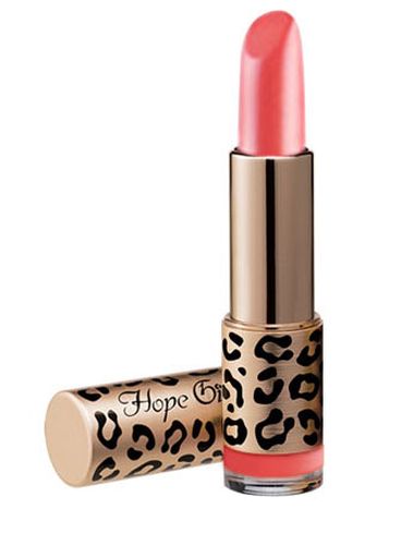 Milky Balm Lipstick Молочный бальзам, 4,5 гhp04CR502 Milky Balm Lipstick Молочный бальзам, 4,5 гhp04CR502Губная помада с молочными оттенками и мягкой, гладкой текстурой. Содержит масло ши, гидро полимер, витамин Е. Поддерживает оптимальное увлажнение, придает коже упругость. Предотвращает шелушения и создает защитный барьер от агрессивных условий окружающей среды. Имеет мягкий цветочный аромат.
