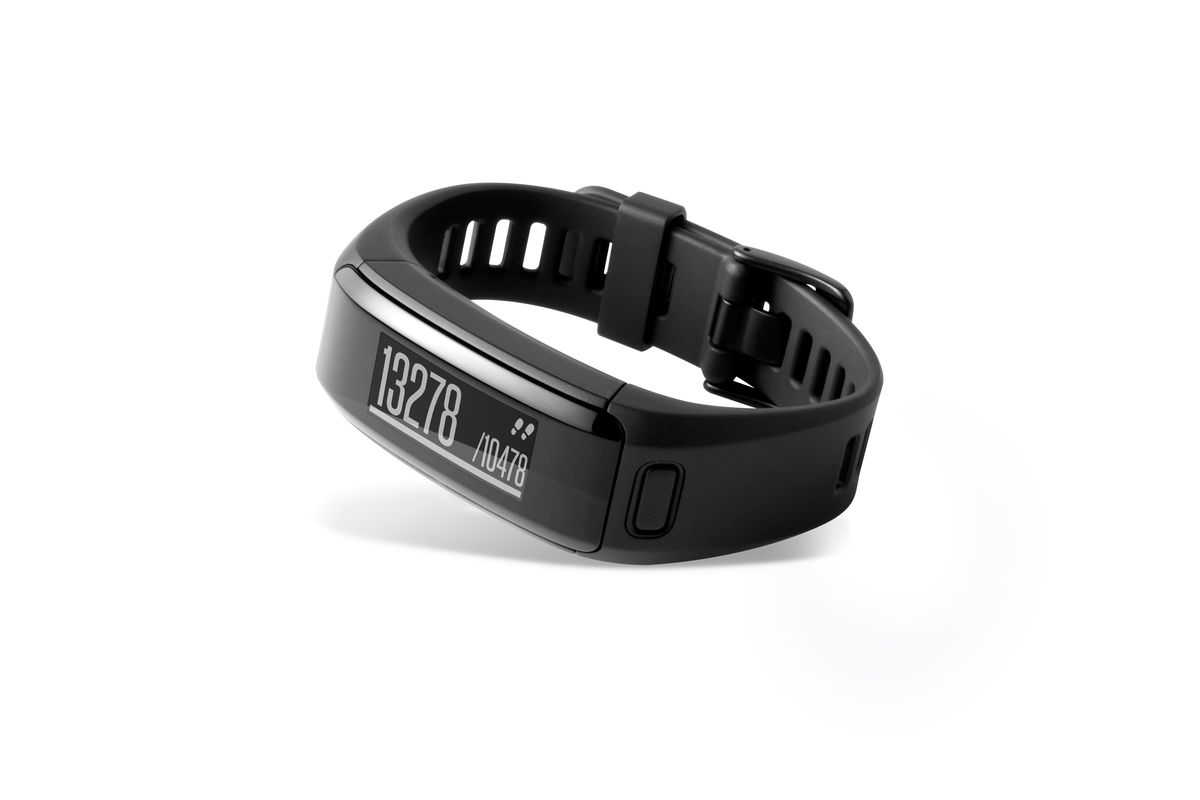 Фитнес-браслет Garmin Vivosmart HR, цвет: черный. 010-01955-12010-01955-12 Фитнес-браслет Garmin Vivosmart HR, цвет: черный. 010-01955-12010-01955-12Трекер активностис пульсометром Elevate на запястье измеряет вашу частоту пульса 24 часа в сутки и 7 дней в неделю Мониторинг: Физической активности;Калорий;Сна Датчики: Сердечного ритма;Пульсометр;Шагомер;Счетчик калорий;Акселерометр Особенности: Влагозащищенный;Оповещения со смартфона;Часы;Водонепроницаемый; Совместимое ОС: GARMIN Материал корпуса: Пластик Материал ремешка/браслета: Пластик Длина ремешка: 13,5-18,5 см Время работы: до 5 дней Интерфейс: Bluetooth Метод зарядки: microUSB 2.0 Вид аккумулятора: Li-ion Емкость аккумулятора: 300 mA