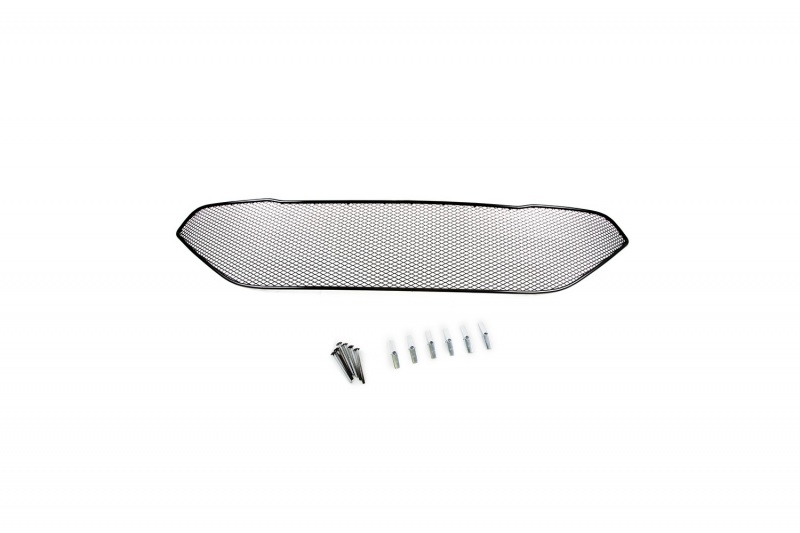Сетка на бампер внешняя Novline-Autofamily, для NISSAN Qashqai 2011-201401-390208-15B Сетка на бампер внешняя Novline-Autofamily, для NISSAN Qashqai 2011-201401-390208-15BВ отличие от универсальных сеток, данный продукт разрабатывается индивидуально под каждый бампер автомобиля. Внешняя защитная сетка радиатора полностью повторяет геометрию решетки бампера и гармонично вписывается в общий стиль автомобиля. При создании продукта мы учли как потребности автомобилистов, для которых важна исключительно защитная функция, так и автолюбителей, которые ищут способы подчеркнуть или создать новый стиль своего авто. Функциональность, тюнинг, или и то, и другое? Выбор только за вами. Сетка для защиты радиатора изготовлена из антикоррозионного материала, что гарантирует отсутствие ржавчины в процессе эксплуатации. Простая установка делает этот продукт необыкновенно удобным. В отличие от универсальных сеток, для установки которых требуется снятие бампера, то есть наличие специализированных навыков и дополнительного оборудования (подъемник и так далее), для установки этого продукта понадобится 20 минут времени и отвертка.