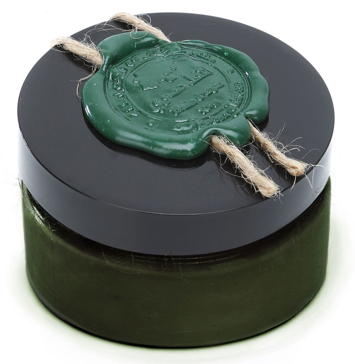 Huilargan Марокканское черное мыло Бельди с аргановым маслом, 50 г2990000004512 Huilargan Марокканское черное мыло Бельди с аргановым маслом, 50 г2990000004512Марокканское черное мыло Бельди обогащено аргановым маслом - это на все 100 натуральное косметическое мыло растительного происхождения. Это настоящее черное мыло - густая масса с приятным запахом, которая служит в 5 раз дольше аналогов, так как содержит меньше воды. Марокканское черное мыло - богато витамином Е, глубоко очищает кожу и поры, растворяет загрязнения и отмершие клетки; обладает увлажняющим, успокаивающим и смягчающим свойствами; подходит для всех типов кожи; не раздражает и не сушит кожу. В Марокко используют черное мыло в основном в хаммамах, но его также можно использовать в ванной.