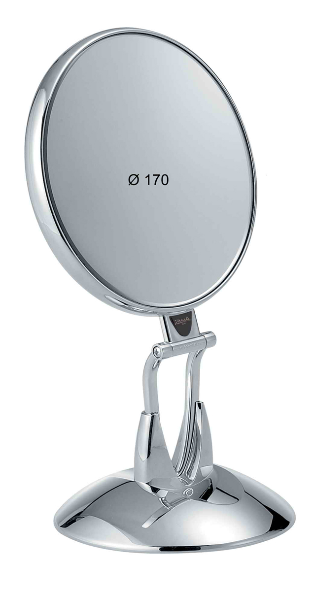Janeke Зеркало настольное D160, линзы ZEISS, хромированное, CR447.6SU.709984 Janeke Зеркало настольное D160, линзы ZEISS, хромированное, CR447.6SU.709984Марка Janeke – мировой лидер по производству расчесок, щеток, маникюрных принадлежностей, зеркал и косметичек. Марка Janeke, основанная в 1830 году, вот уже почти 180 лет поддерживает непревзойденное качество своей продукции, сочетая новейшие технологии с традициями ста- рых миланских мастеров. Все изделия на 80% производятся вручную, а инновационные технологии и современные материалы делают продукцию марки поистине уникальной. Стильный и эргономичный дизайн, яркие цветовые решения – все это приносит истин- ное удовольствие от использования аксессуаров Janeke. Зеркала для дома итальянской марки Janeke, изготовленные из высококачественных материалов и выполненные в оригинальном стильном дизайне, дополнят любой интерьер. Односторонние или двусторонние, с увеличением и без, на красивых и удобных подс- тавках – зеркала Janeke прослужат долго и доставят истинное удо- вольствие от использования