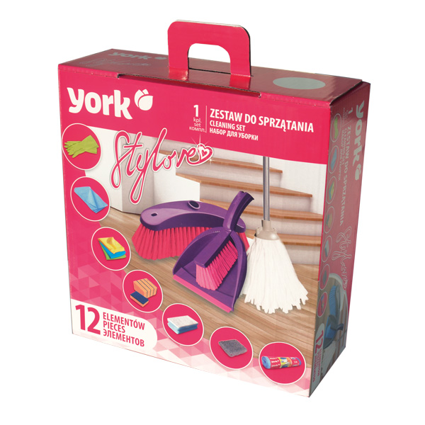 Подарочный набор York Стайл, 12 предметов082110 Подарочный набор York Стайл, 12 предметов082110В состав набора входят: Щетка-сметка Style, Совок Style, Щетка STYLE, Рукоятка складная, Насадка МОП синтетическая белая МЕГА, Губка кухонная ПРЕМИУМ 5 шт., Набор салфеток из микрофибры 3 шт., Салфетка ПРЕМИУМ cо свойствами хлопка 3 шт., Перчатки резиновы Идеальный набор для тех, кто любит чистоту и порядок. Прекрасно подойдет для подарка 12 разных изделий для комплексной уборки Соединение стиля и функциональности позволяет не только радоваться результатам уборки, но также представляет собой элемент декора дома Уникальное сочетание цветов – набор доступен в двух расцветках (серо-голубой; фиолетово-розовый) В состав входит складная рукоятка, которая после установки большой насадки (MEGA) превращается в комплектную швабру, идеальную для чистки полов