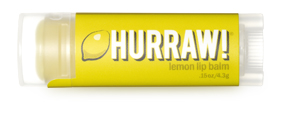 Hurraw! Бальзам для губ Lemon Lip Balm, 4,3 г005106 Hurraw! Бальзам для губ Lemon Lip Balm, 4,3 г005106Бальзамы для губ Hurraw! производятся в США на небольшом домашнем производстве. Идея создателей бренда заключалась в том, чтобы разработать поистине идеальный бальзам для губ: натуральный, вегетарианский, произведенный из органических ингредиентов высочайшего качества и не содержащий вредных веществ и искусственных компонентов. Все бальзамы Hurraw! производятся из чистого органического масла, которое добывается путем холодного отжима, что позволяет всем веществам сохранять свои полезные свойства. Помимо этого, приятно знать, что продукция марки Hurraw! не содержит ингредиентов животного происхождения и никогда не тестируется на животных. А еще бальзамы разливаются по флакончикам вручную!