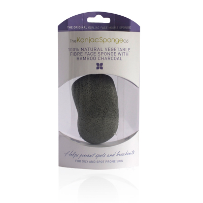 The Konjac Sponge Co Спонж для умывания лица Premium Face Mouse Sponge Bamboo Charcoal (премиум-упаковка)801483 The Konjac Sponge Co Спонж для умывания лица Premium Face Mouse Sponge Bamboo Charcoal (премиум-упаковка)801483Полностью натуральный спонж из растительной клетчатки для умывания лица (с добавлением бамбукового угля для более эффективного очищения жирной кожи). Не содержит химикатов, красителей, аллергенов. На 100% биоразлагаемый. Используется во влажном состоянии. Способ применения: Перед употреблением тщательно промойте и дайте спонжу Конняку впитать воду. Аккуратно отожмите спонж от лишней воды и нежно очищайте кожу. Массируйте круговыми движениями. Спонж Конняку нежно отшелушивает кожу, очищает и освежает ее. Нет необходимости использовать очищающие средства, но при желании можете добавить немного любимого средства. Спонж Конняку усиливает эффект очищающих средств. Состав: Растительная клетчатка, бамбуковый уголь.