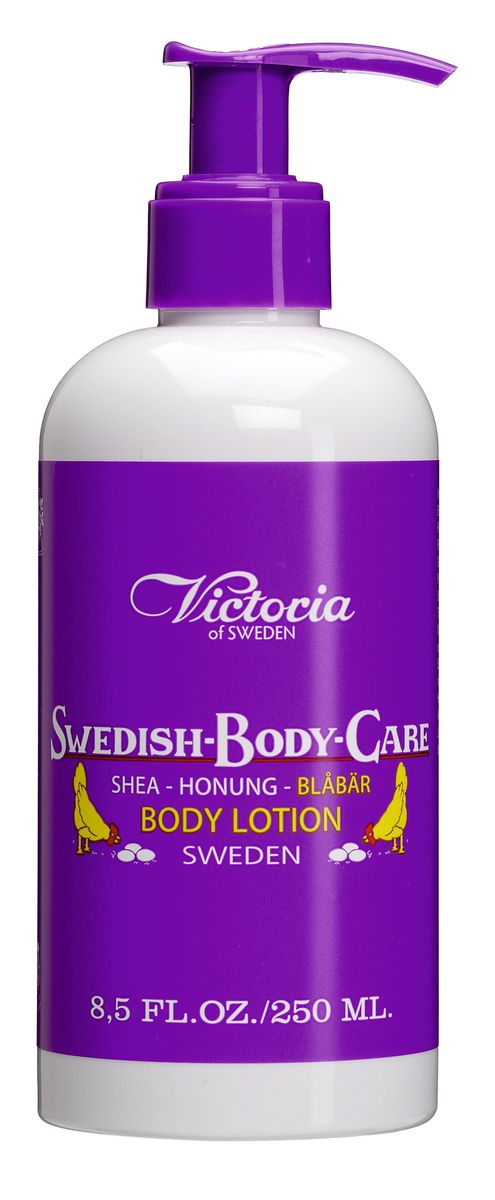 Victoria Soap Лосьон для тела с экстрактом Черники Shea-Honung-Blabar, 250 мл241380 Victoria Soap Лосьон для тела с экстрактом Черники Shea-Honung-Blabar, 250 мл241380Легкий лосьон для тела Shea-Honung-Blabar обогащен маслом Ши, шведским медом и скандинавской черникой, богатой витаминами E, F и антиоксидантами. Идеально смягчает, увлажняет и устраняет сухость кожи. Лосьон для тела с лёгкой консистенцией, быстро впитывается, не оставляя ощущения жирной пленки. Подходит для всех типов кожи