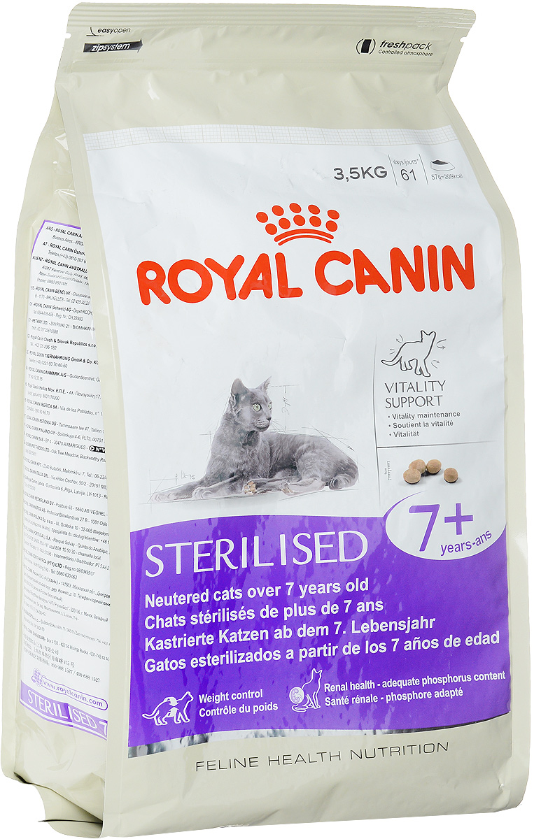 Корм сухой Royal Canin Sterilised 7+, для стерилизованных кошек в возрасте старше 7 лет, 3,5 кг44576 Корм сухой Royal Canin Sterilised 7+, для стерилизованных кошек в возрасте старше 7 лет, 3,5 кг44576Royal Canin Sterilised 7+ - это полнорационный сухой корм для стерилизованных кошек в возрасте от 7 до 12 лет. Стерилизация увеличивает среднюю продолжительность жизни кошки, но также повышает риски возрастных заболеваний. Например, у стерилизованных кошек с возрастом повышается риск образования мочевых камней. Поддержание здоровья в старости. Корм помогает сохранять молодость кошки благодаря запатентованному комплексу витаминов и питательных веществ с антиоксидантными свойствами и полифенолам зеленого чая и винограда. Хондропротекторные вещества и незаменимые жирные кислоты EPA и DHA, содержащиеся в этом продукте, поддерживают здоровье суставов кошки. Контроль веса тела: корм помогает сохранять оптимальный вес стерилизованной кошки за счет контроля потребления калорий и крахмала. Добавление L-карнитина (100 мг/кг) способствует мобилизации жировых отложений. Обеспечение здоровья почек - адекватное содержание фосфора:...
