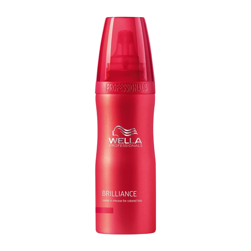 Wella Мусс-уход Brilliance Line для окрашенных волос, 200 мл115449 Wella Мусс-уход Brilliance Line для окрашенных волос, 200 мл115449Для сохранения яркости и блеска своих локонов используйте Мусс-уход для окрашенных волос. За счет своей уникальной формулы средство взаимодействует с каждым волосом, наполняет его сиянием и блеском. Активные компоненты, входящие в состав, замедляют процесс старения, успокаивают и увлажняют волосы. Мусс-уход имеет в своем составе бриллиантовую пыльцу благодаря чему стимулируется регенерация, волосы становятся более яркими, приобретают ухоженный вид. Средство также оказывает успокаивающее и смягчающее действие на кожу головы, питает волосы, поддерживает оптимальный баланс рН, возвращает волосам силу и упругость. В результате применения мусса ваши волосы становятся сильными и упругими, а сияние цвета, его яркость сохраняются надолго. В состав входят: Экстракт орхидеи, бриллиантовая пыльца, пантенол, Витамин E, глиоксиловая кислота, катионоактивный полимер.