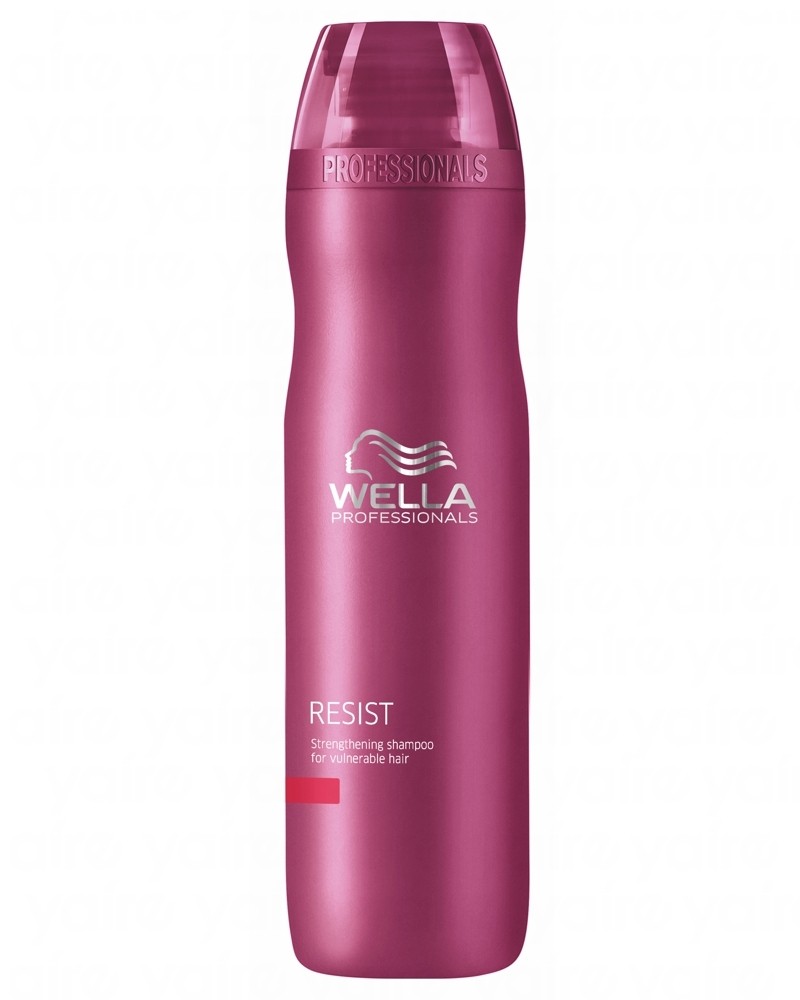 Wella Восстанавливающий шампунь Age Line для жестких волос, 250 мл116644 Wella Восстанавливающий шампунь Age Line для жестких волос, 250 мл116644Восстанавливающий шампунь от Wella для жестких волос быстро вернет волосам шелковистость и мягкость. Средство обеспечивает вашим локонам отличный уход, он подходит для волос, который нуждаются в дополнительном питании. Шампунь тонизирует кожу головы, дарит волосам насыщенный цвет, яркий блеск. Средство имеет нейтральный уровень рН, и именно за счет этого при мыть е не повреждает волосы и кожу головы. В результате волосы становятся мягкими, словно шелк, их легко укладывать и расчесывать. В состав входят следующие компоненты: витамин Е, фитокератин, глиоксиловая кислота, пантенол, кератин, экстракт ройбуша, масло карите.