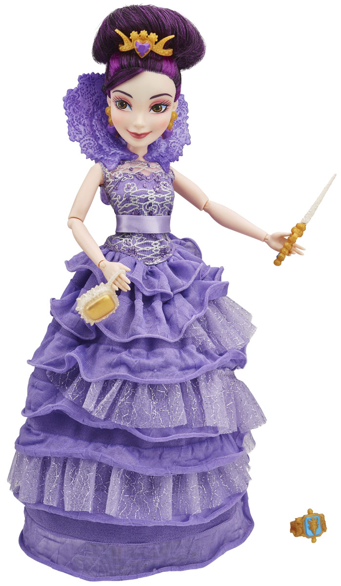 Disney Descendants Кукла МэлB3120_Мэл Disney Descendants Кукла МэлB3120_МэлКукла Disney Descendants Мэл - дочь Малефисенты, вместе со своими друзьями собирается на коронацию. Для этого она подобрала потрясающий наряд, который обязательно привлечет внимание вашей малышки. Платье куклы сшито из ткани фиолетового цвета. Облегающий верх платья покрыт гипюром, роскошный воротник переносит нас в эпоху ренессанса, а пышный подол, сотканный из нескольких слоев ткани разной текстуры, похож на колокол. Фиолетовые волосы Мэл собраны в высокий пучок. Однако вы сможете изменить образ куклы, распустив волосы и причесав их. Украшает прическу золотистая тиара с фиолетовым сердечком в самом центре. Также в наборе есть миниатюрная сумочка, туфли, волшебная палочка и кольцо, предназначенное для хозяйки куклы. Вы сможете придать кукле абсолютно любую позу, ведь у нее сгибаются руки, ноги, вращаются кисти и поворачивается голова в разные стороны. Мэл сможет позировать для фотографий на королевском приеме, показывая все достоинства своего прекрасного наряда.