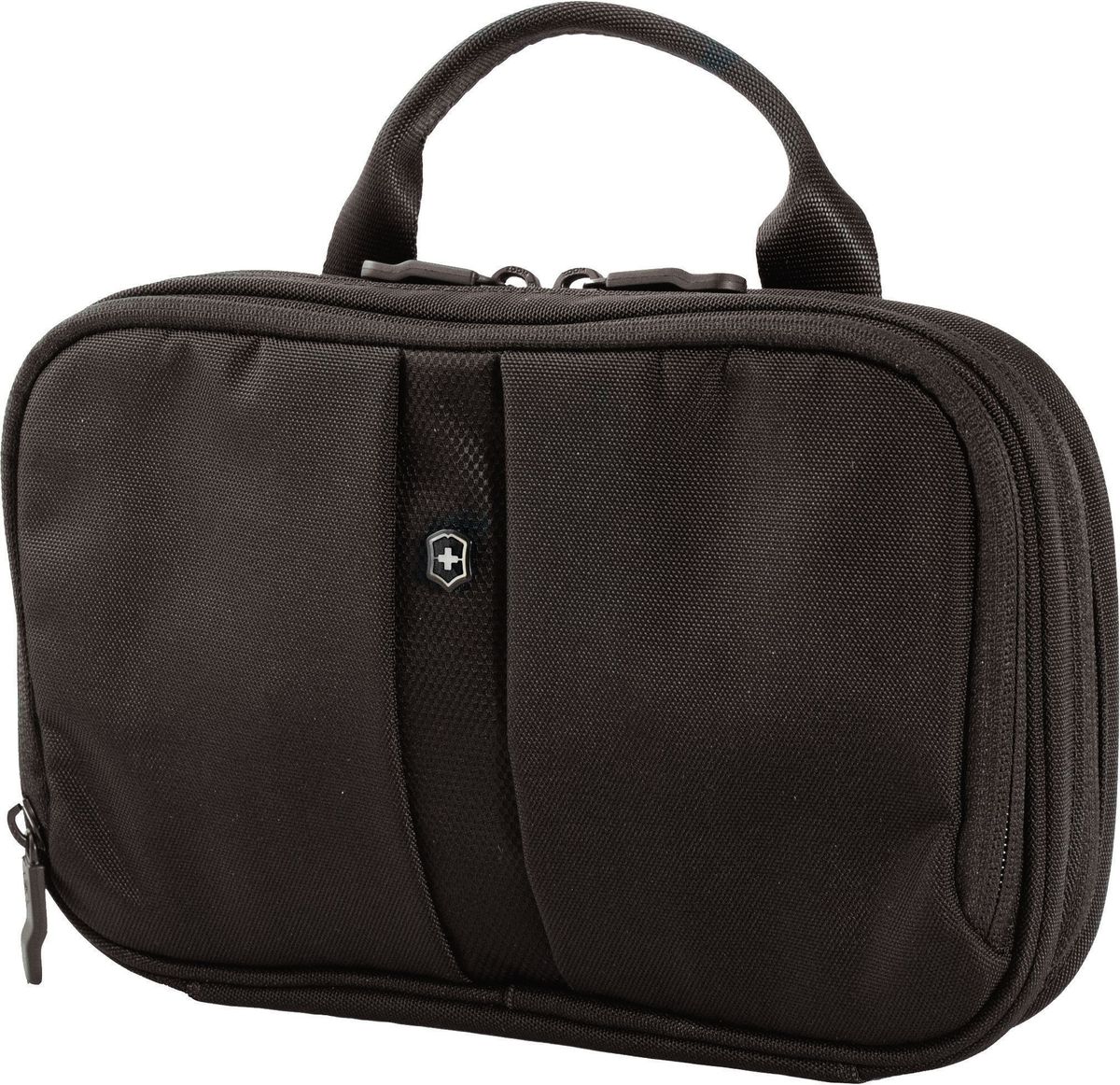 Несессер Victorinox Slimline Toiletry Kit, цвет: черный. 3117290131172901 Несессер Victorinox Slimline Toiletry Kit, цвет: черный. 3117290131172901Оригинальный швейцарский армейский нож «Swiss Army» был создан в 1897 году в небольшой деревушке Ибах в Швейцарии.С тех пор продукция,выпускаемая под маркой «Victorinox» с ее узнаваемым логотипом в виде креста на щите,по праву считается эталоном отличного качества,высокой функциональности,инновационных технологий и культового дизайна.Наша преданность принципам в течение последних 130 лет позволила нам создавать продукты,которые являются выдающимися не только по дизайну и качеству,но которые также являются надежными спутниками в больших и маленьких жизненных приключениях. Сегодня мы с гордостью представляем линейку сумок,чемоданов и дорожных аксессуаров,которые наилучшим образом воплощают в себе данные принципы,а также сочетают в себе черты нашего лучшего классического стиля. Прототип модели прошел целых 30 основательных и строгих испытаний,в ходе которых проводилась симуляция самых экстремальных сценариев и условий внешней среды,возможных в реальной жизни.Жесткий режим...