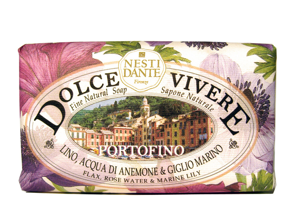 Мыло Nesti Dante Dolce Vivere. Портофино, 250 г1316106 Мыло Nesti Dante Dolce Vivere. Портофино, 250 г1316106Великолепное растительное мыло премиум-класса Nesti Dante Dolce Vivere. Портофино изготовлено по старинным рецептам и по традиционной котловой технологии, в составе мыла только натуральные оливковое и пальмовое масло высочайшего качества, для ароматизации использованы органические эфирные масла. Мыло Dolce Vivere переносит вас в самые очаровательные места Италии, прекрасные и вдохновляющие виды заливов, городов и деревень, полных очарования, культуры и истории. Портофино - цветы и море, красота и легкость, такие чувства дарит изысканный аромат розовой воды, водяной лилии и льна. Путешествие по красивым ощущениям: босые ноги в траве, росинках на пальцах и бризе на лице. Уникальное место, красивый залив, абсолютно естественный, итальянский шедевр. Изысканная флорентийская бумага, в которую завернуто мыло, расписана акварелью, на каждом кусочке мыла выгравирована надпись With Love And Care (С любовю и заботой). Характеристики: Вес: 250 г. ...