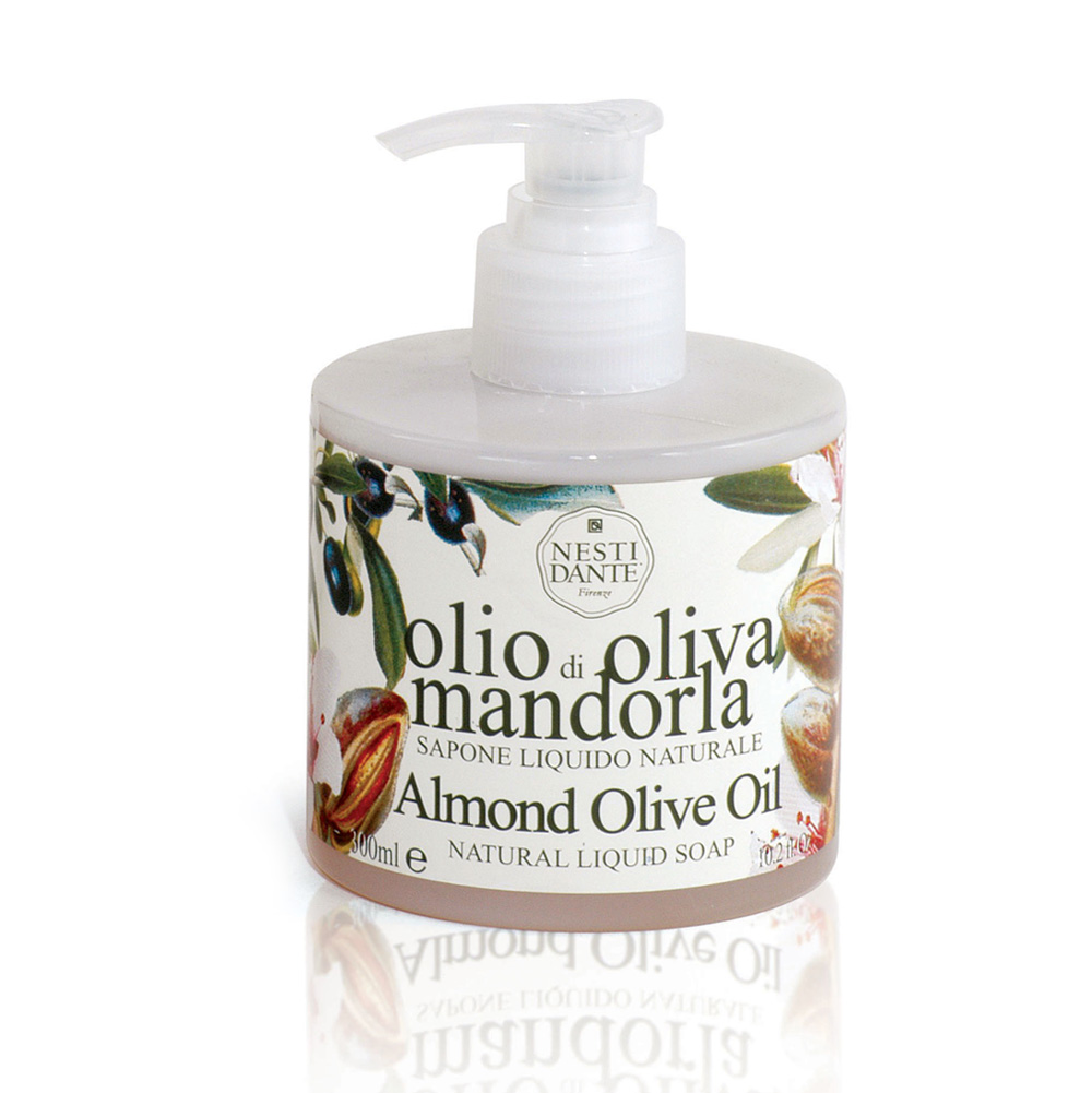 Nesti Dante Жидкое туалетное мыло Almond Olive Oil, с миндалем и оливковым маслом, 300 мл5014212 Nesti Dante Жидкое туалетное мыло Almond Olive Oil, с миндалем и оливковым маслом, 300 мл5014212Жидкое мыло Nesti Dante производится исключительно из растительных масел и содержит 100% оливковое масло. Уникальность этого жидкого мыла состоит в том, что технология производства аналогична технологии производства твердого мыла, именно это является отличительной чертой от жидкого мыла других производителей. Растительное жидкое мыло не содержит синтетических ПАВ (таких как натрия лаурил сульфат). В составе оливковое масло с добавлением деминерализированной воды и активными ингредиентами миндаля. Товар сертифицирован.