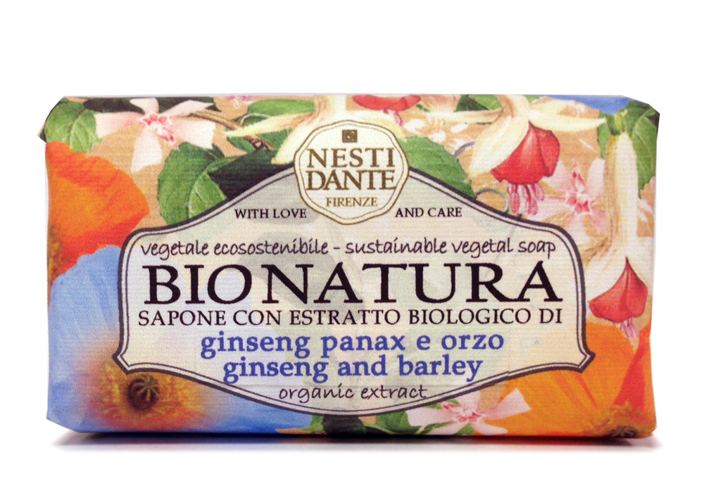 Nesti Dante Мыло Bionatura. Женьшень и ячмень, 250 г1342106 Nesti Dante Мыло Bionatura. Женьшень и ячмень, 250 г1342106Мыло Nesti Dante “Bionatura” - натуральное мыло, в состав которого входят ингредиенты, выращенные и собранные в экологически чистых условиях. Мыло Nesti Dante “Bionatura. Женьшень и Ячмень” с органическими экстрактами женьшеня и ячменя - тонизирует и заживляет, обладает антиоксидантными свойствами. Изысканная флорентийская бумага, в которую завернуто мыло, расписана акварелью, на каждом кусочке мыла выгравирована надпись With Love And Care (С любовью и заботой). Товар сертифицирован.