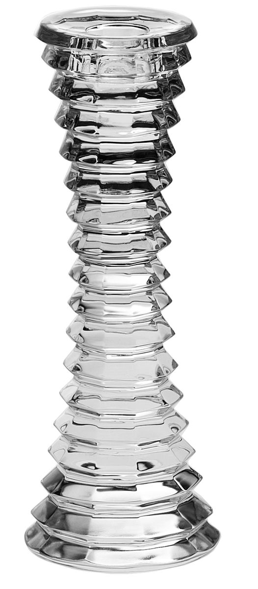 Подсвечник Crystal Bohemia, высота 18 см920/94955/0/47600/180-109 Подсвечник Crystal Bohemia, высота 18 см920/94955/0/47600/180-109Настоящий чешский хрусталь с содержанием оксида свинца 24%, что придает изделиям поразительную прозрачность и чистоту, невероятный блеск, присущий только ювелирным изделиям , особое, ни с чем не сравнимое светопреломление и игру всеми красками спектра как при естественном, так и при искуственном освещении. Продукция из Хрусталя соответствуют всем европейским и российским стандартам качества и безопасности. Традиции чешских мастеров передаются из поколения в поколение. А высокая художаственная ценность иделий признана искушенными ценителями во всем мире. Продукция из Хрусталя соответствуют всем европейским и российским стандартам качества и безопасности.