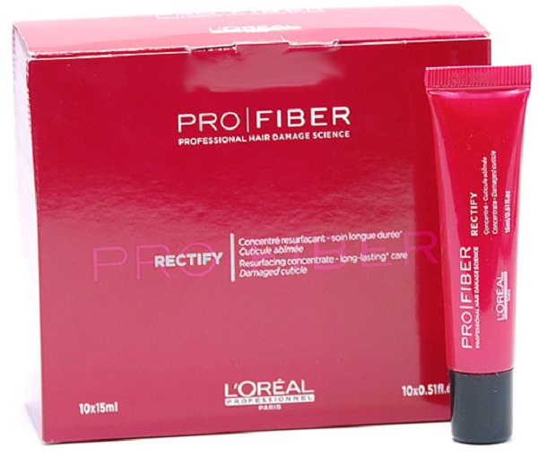 LOreal Professionnel Концентрат продолжительного действия Expert Pro Fiber Rectify Concentrate, 10х15 млLE1547300 LOreal Professionnel Концентрат продолжительного действия Expert Pro Fiber Rectify Concentrate, 10х15 млLE1547300Густые, блестящие волосы — гордость и шикарное украшение каждой женщины. Леди во всем мире интенсивно ухаживают за своими волосами, стараясь поддерживать их здоровое сияние и силу. На состояние здоровья волос влияет много факторов, иногда требуется более сильная «терапия», чтобы вернуть прядям естественную красоту и блеск. Одним из таких средств является восстанавливающий концентрат Pro Fiber Rectify, представленный французским брендом LOreal Professionnel. В результате его применения волосы не только очищаются, но и словно оживают. Восстанавливающий концентрат Pro Fiber Rectify содержит следующие активные компоненты: аминосилан и катионный полимер. Аминосилан — силиконовое соединение кремния для связывания внутренних слоев волоса в трехмерную сеть - укрепляет и восстанавливает структуру волос. Катионный полимер, покрывающий кутикулу волоса защитной пленкой и «герметизирующий» комплекс Aptyl 100 внутри волоса. С LOreal Professionnel Pro Fiber Rectify ваши волосы становятся...