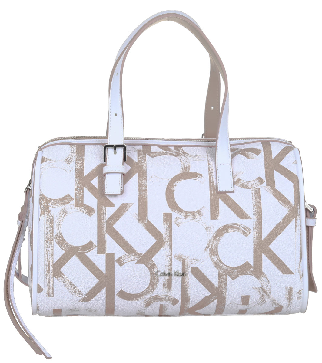 Сумка женская Calvin Klein Jeans, цвет: белый, бежевый. K60K600996_9100K60K600996_9100 Сумка женская Calvin Klein Jeans, цвет: белый, бежевый. K60K600996_9100K60K600996_9100Стильная женская сумка Calvin Klein Jeans выполнена из ПВХ и полиуретана и оформлена принтом в виде фирменного логотипа. Изделие имеет одно основное отделение, которое закрывается на застежку-молнию. Внутри находятся два накладных открытых кармана и прорезной карман на застежке-молнии. Модель оснащена двумя регулируемыми ручками. В комплект входит плечевой регулируемый ремень. Роскошная сумка внесет элегантные нотки в ваш образ и подчеркнет ваше отменное чувство стиля.