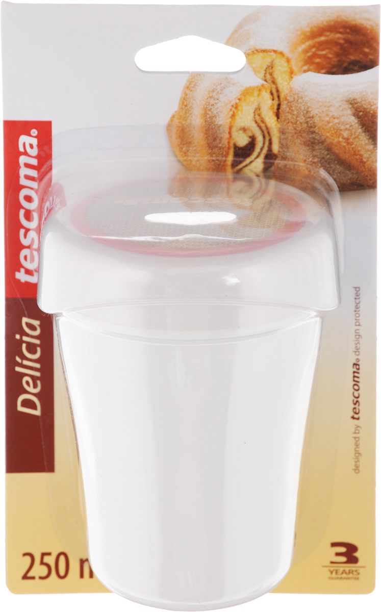 Сахарница Tescoma Delicia, с крышкой, 250 мл630331 Сахарница Tescoma Delicia, с крышкой, 250 мл630331Сахарница Tescoma Delicia, выполненная из прочного пластика, оснащена прозрачной крышкой для предохранения наполнителя от сырости. Ситечко изготовлено из высококачественной нержавеющей стали. Сахарницу можно легко разобрать. Можно мыть в посудомоечной машине. Диаметр сахарницы (по верхнему краю): 7,5 см. Высота сахарницы (без учета крышки): 9 см.