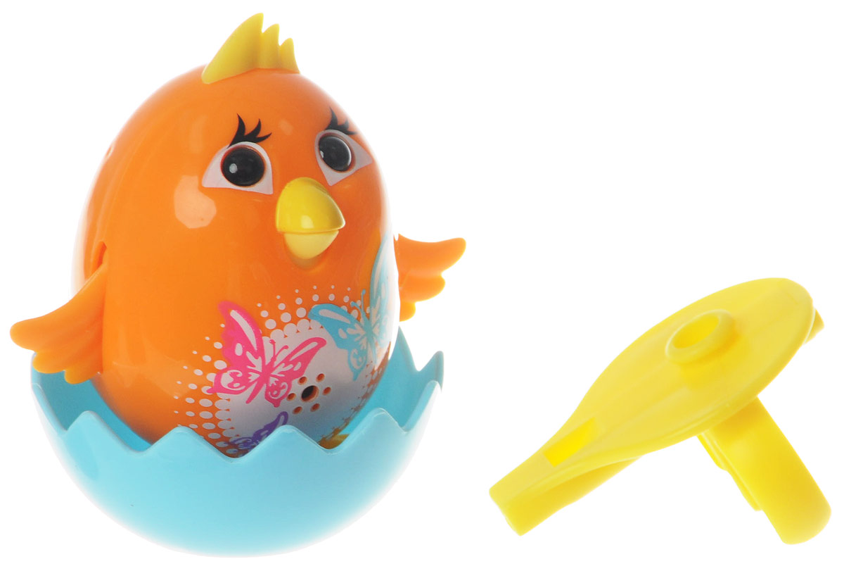 DigiFriends Интерактивная игрушка Цыпленок с кольцом цвет оранжевый88280_оранжевый DigiFriends Интерактивная игрушка Цыпленок с кольцом цвет оранжевый88280_оранжевыйУ вас есть шанс получить уникального домашнего питомца - поющую птичку. Не каждый может похвастаться этим. Интерактивная игрушка DigiFriends Цыпленок с кольцом - это умная интерактивная птичка, которая будет развлекать вас различными мелодиями, пением и ритмичными движениями. Для активизации птички необходимо подуть на нее. Чтобы активировать режим проигрывания мелодий достаточно посвистеть в свисток, который имеется в комплекте. Игрушка издает 55 вариантов мелодий и звуков. Кольцо-свисток может служить как переносной насест для птички. Ребенок может надеть кольцо на два пальца, закрепить там игрушку и свободно играть. Птичка устойчива на любой ровной поверхности. Игрушка может поворачивать голову и шевелить клювом в такт мелодии. Игрушка работает в двух режимах: соло и хор. Можно синхронизировать неограниченное количество птичек или других персонажей DigiFriends. Главным в хоре становится персонаж, которого включили первым. Такая игрушка станет незабываемым подарком...