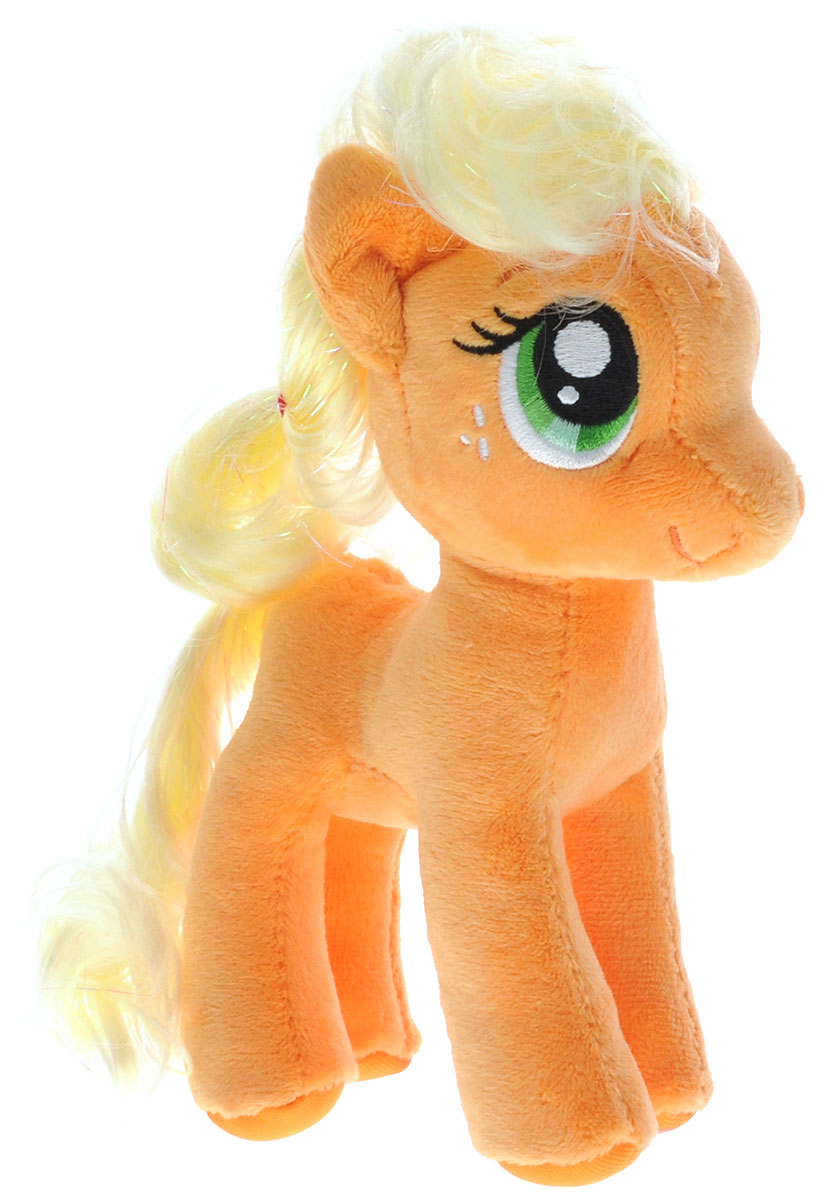 TY Мягкая игрушка Пони Applejack 17 см41013 TY Мягкая игрушка Пони Applejack 17 см41013Мягкая игрушка TY Пони Applejack выполнена в виде очаровательной оранжевой пони с длинным хвостом и собранной в хвостик гривой. Игрушка изготовлена из высококачественного текстильного материала с набивкой из синтепона. Гриву и хвостик пони можно заплетать и расчесывать. Игрушка имеет специальные уплотнения в ногах, что позволяет ей стоять самостоятельно, без опоры. Applejack - задорная пони, которая работает на ферме Сладкое яблоко вместе со старшим братом и младшей сестренкой. Пони - добрая, честная и прямодушная, хоть иногда и бывает немного упрямой. На Applejack всегда можно положиться, ведь она самый настоящий друг - верный, надежный и отзывчивый! Удивительно мягкая игрушка принесет радость и подарит своему обладателю мгновения нежных объятий и приятных воспоминаний.