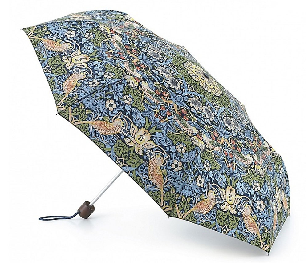 Зонт женский Morris & Co Minilite, механический, 3 сложения, цвет: мультиколор. L757-2333L757-2333 StrawberryThief Зонт женский Morris & Co Minilite, механический, 3 сложения, цвет: мультиколор. L757-2333L757-2333 StrawberryThiefСтильный механический зонт Morris & Co Minilite в 3 сложения даже в ненастную погоду позволит вам оставаться элегантной. Облегченный каркас зонта выполнен из 8 спиц из фибергласса и алюминия, стержень также изготовлен из алюминия, удобная рукоятка - из дерева. Купол зонта выполнен из прочного полиэстера и оформлен оригинальным красочным принтом. В закрытом виде застегивается хлястиком на липучку. Зонт механического сложения: купол открывается и закрывается вручную до характерного щелчка. На рукоятке для удобства есть небольшой шнурок, позволяющий при необходимости надеть зонт на руку. К зонту прилагается чехол. Такой зонт компактно располагается в глубоком кармане, сумочке, дверке автомобиля.